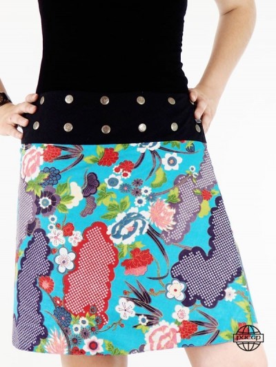 Blue straight skirt with flowers and snaps
