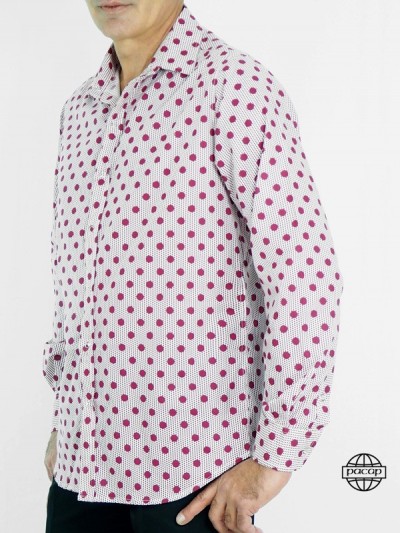 Classic oxford shirt with pink polka dots.