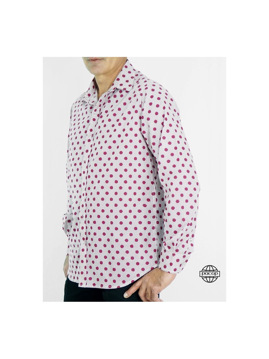 Classic oxford shirt with pink polka dots.