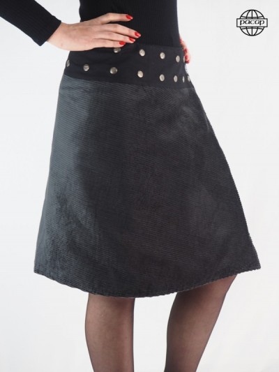 Long coteled skirt