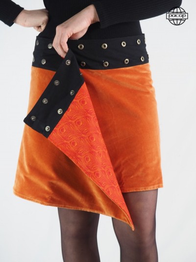 Skirt in Velvet Caramel Mi-Longue