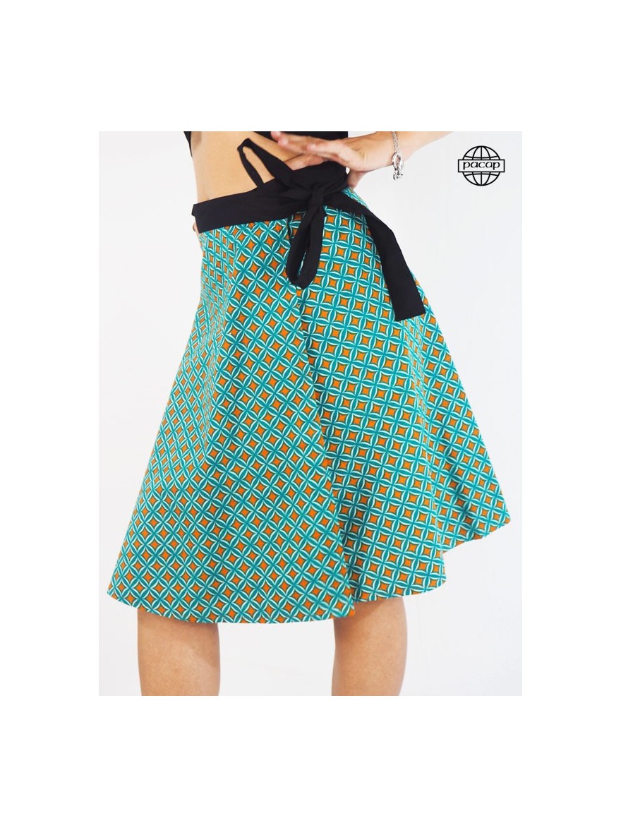 Reversible green skirt with check pattern