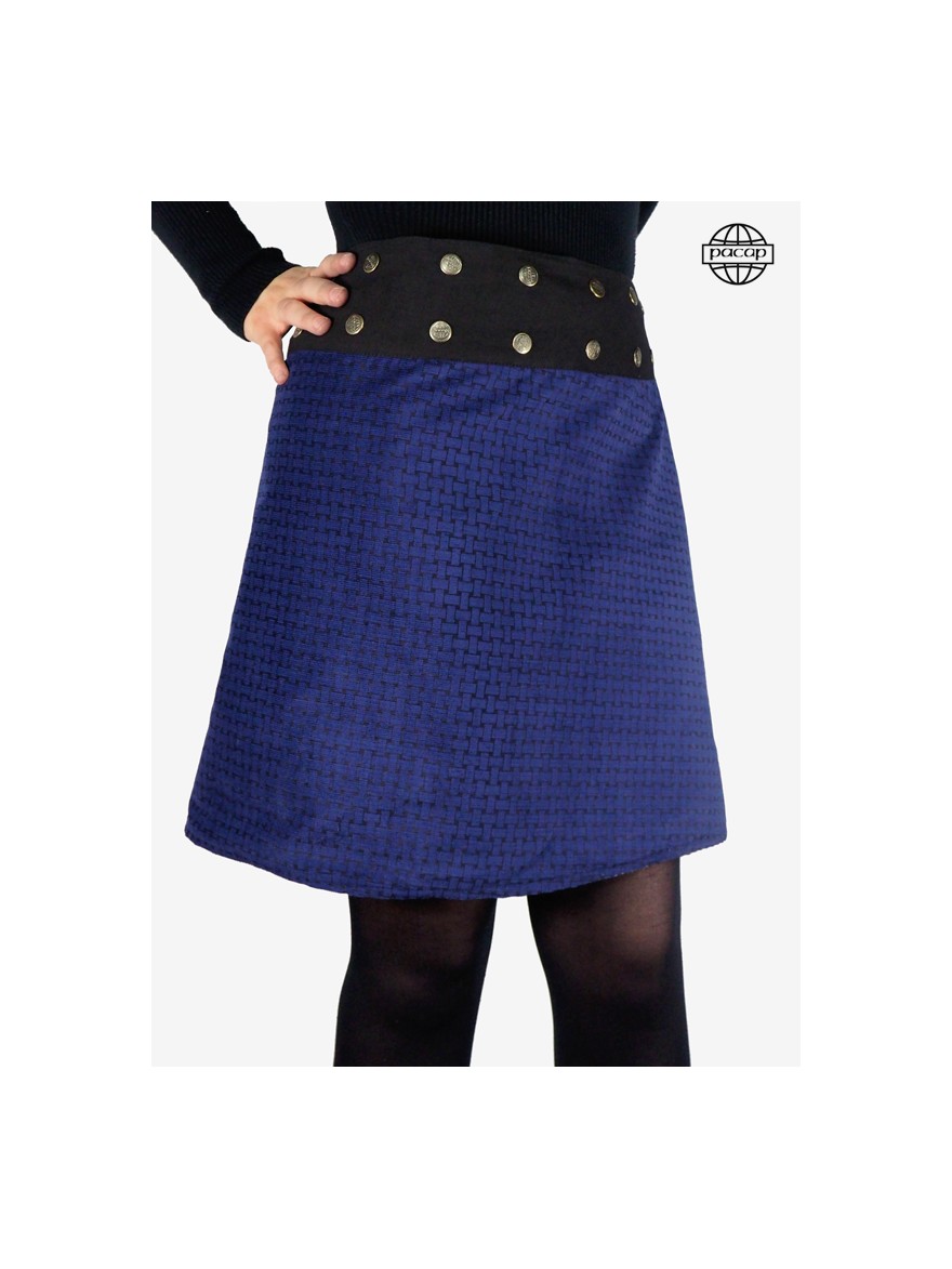 Skirt in velvet thousand small dark blue ribs with its geometric tiles