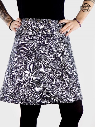Black and white skirt with pea pattern for women with sticky