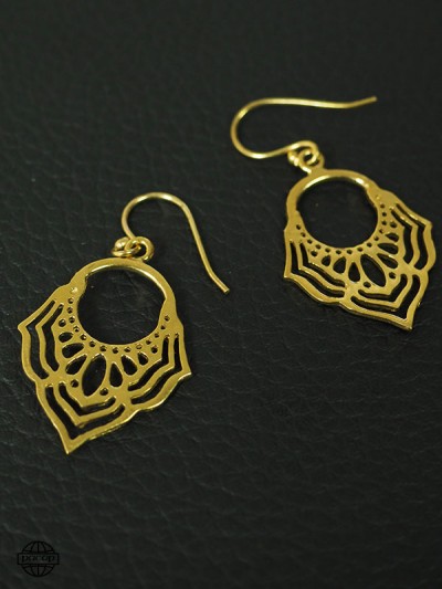 Indian hand style earring