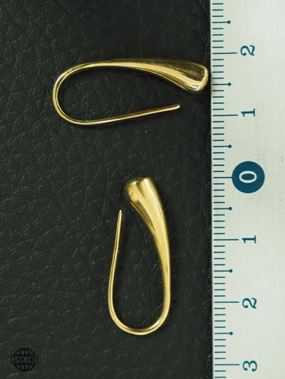 Boucle d'oreilles 3 centimètres fine originale