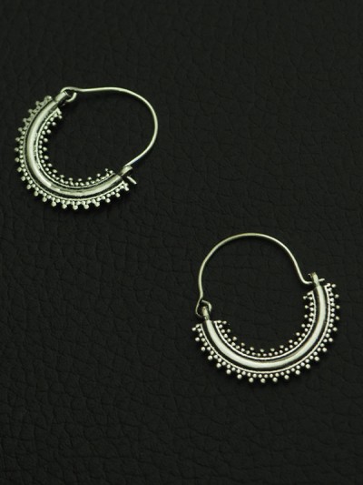 Original Indian earrings in the style of arc de cercle mini creoles