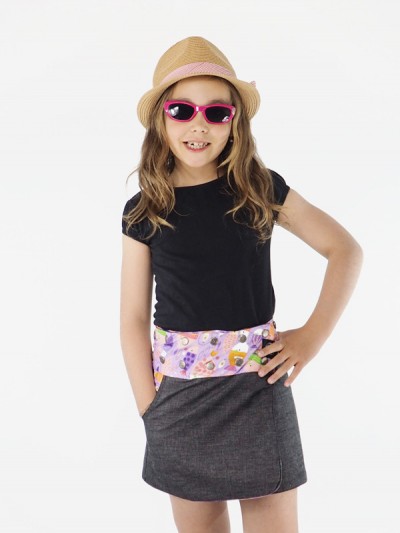 Short reversible fish print skirt for girls, chic and classy clothing