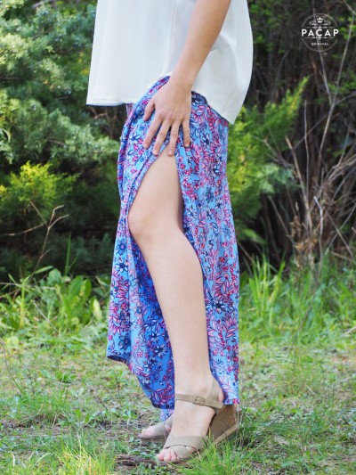 pantalon thaï bleu ouvert taille ajustable motif fleurs cintré en viscose pantalon portefeuille enveloppant wrap