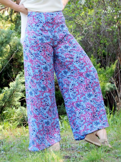 jupe culotte jambes larges imprimé floral, taille réglable unique, ceinture a nouer, coupe trapèze femme