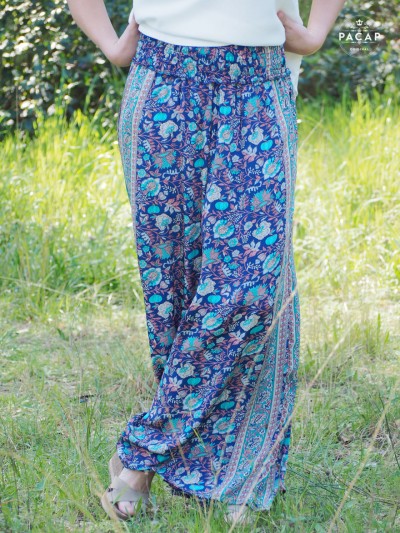 pantalon yoga jambes larges coupe droite motif fleurs