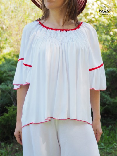 light summer top ruffled white and red woman