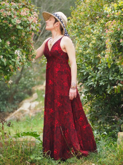 robe rouge longue pour femme élégante col V poitrine plongeante