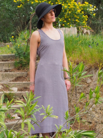 women's sleeveless geometric print maxi dress, straight cut