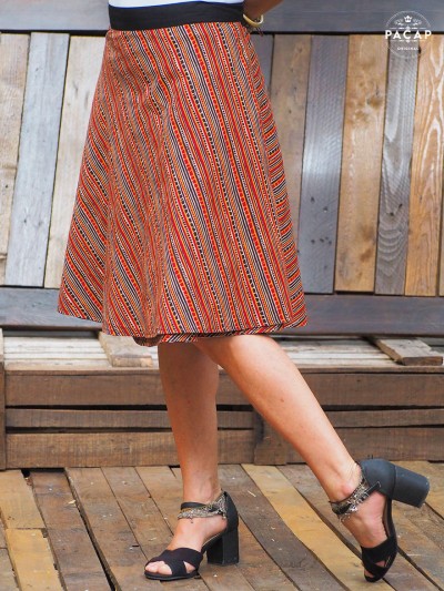 jupe trapèze ethnique rouge imprimée en coton ceinture fine taille haute à nouer pour femme