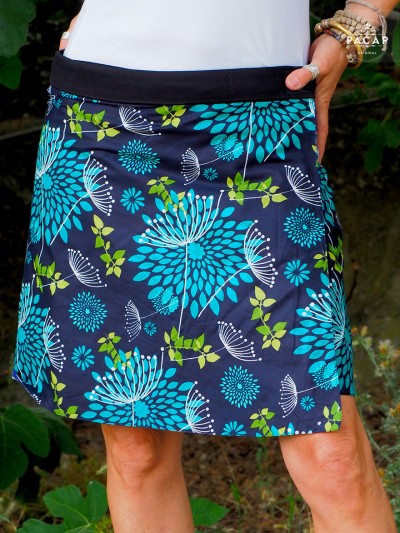 Asymmetrical skirt, thin belt for women