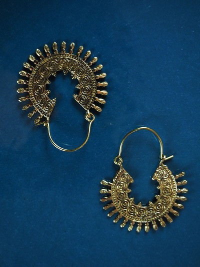 hippie costume jewelry circular gold oriental trend