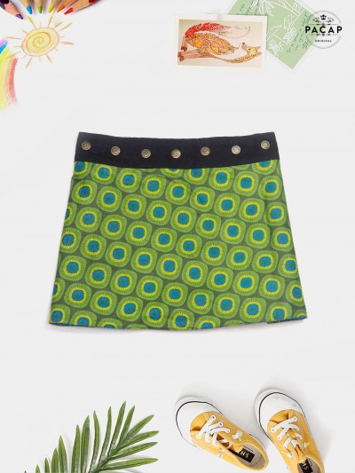 Girl's one-size-fits-all kiwi skirt