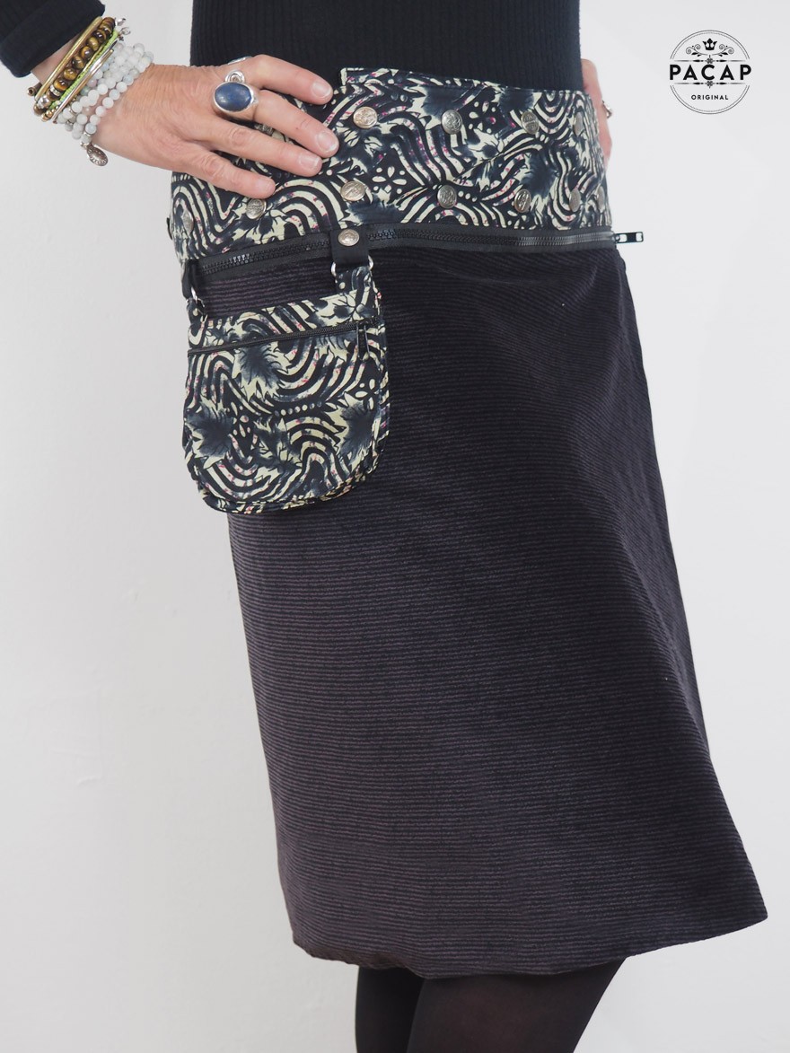jupe portefeuille en velours lisse a rayures noire et grise  sacoche détachable fermeture zip femme
