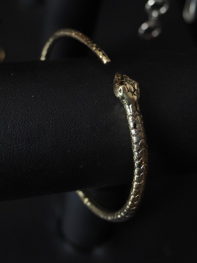 bracelet jonc serpent dorée
