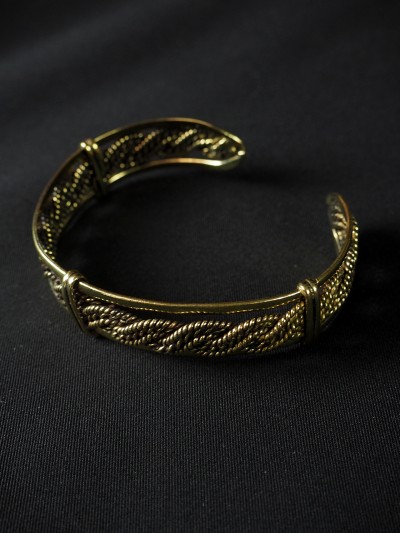 bracelet jonc large fil metal tissée brillant ethnique fantaisie taille ajustable