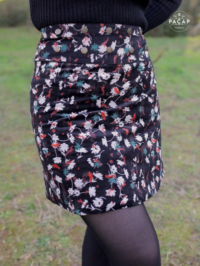 jupe fendue à fleurs reversible, jupe noire évasée, jupe enveloppante, jupe wrap, jupe tube, jupe tulipe