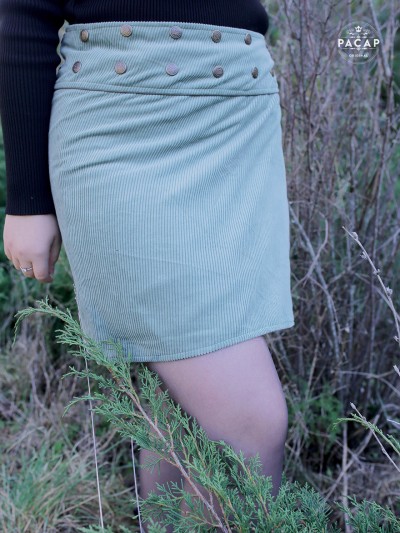 Jupe Verte Velours côtelée pour femme ceinture bouton pression fendue, jupe unicolore, jupe hiver , jupe ajustable fendue