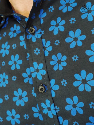 chemise a fleurs bleues