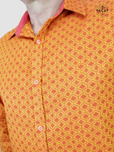 chemise jacquard tricoté motif géométrique alveole rouge brodé