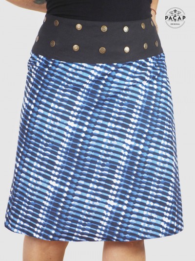 blue skirt straight croup round woman