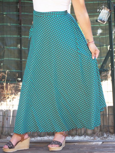 high-waisted green flared skirt