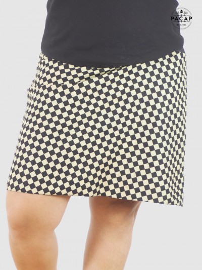 black and brown checkerboard printed straight-cut buttoned skirt
