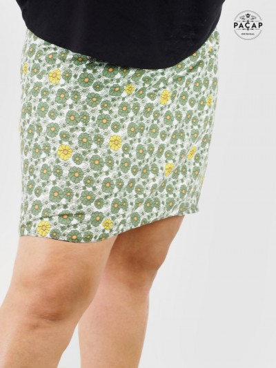 jupe portefeuille verte a fleurs pour femme grande taille coupe droite