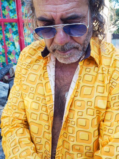 Chemise jaune groovy rétro vintage motif loud a carreaux pour homme