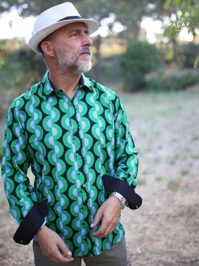 chemise décontractée verte pour homme motif abtrait serpent, chaine, chemise fantaisie, chemise atypique