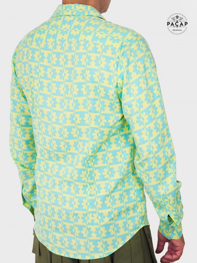 Apple green retro goovy loud shirt for men, vintage funky and disco floral print