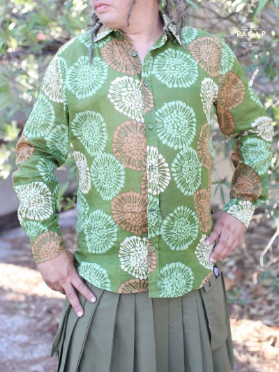 chemise manche longue verte motif australie imprimé aborigène style mandala