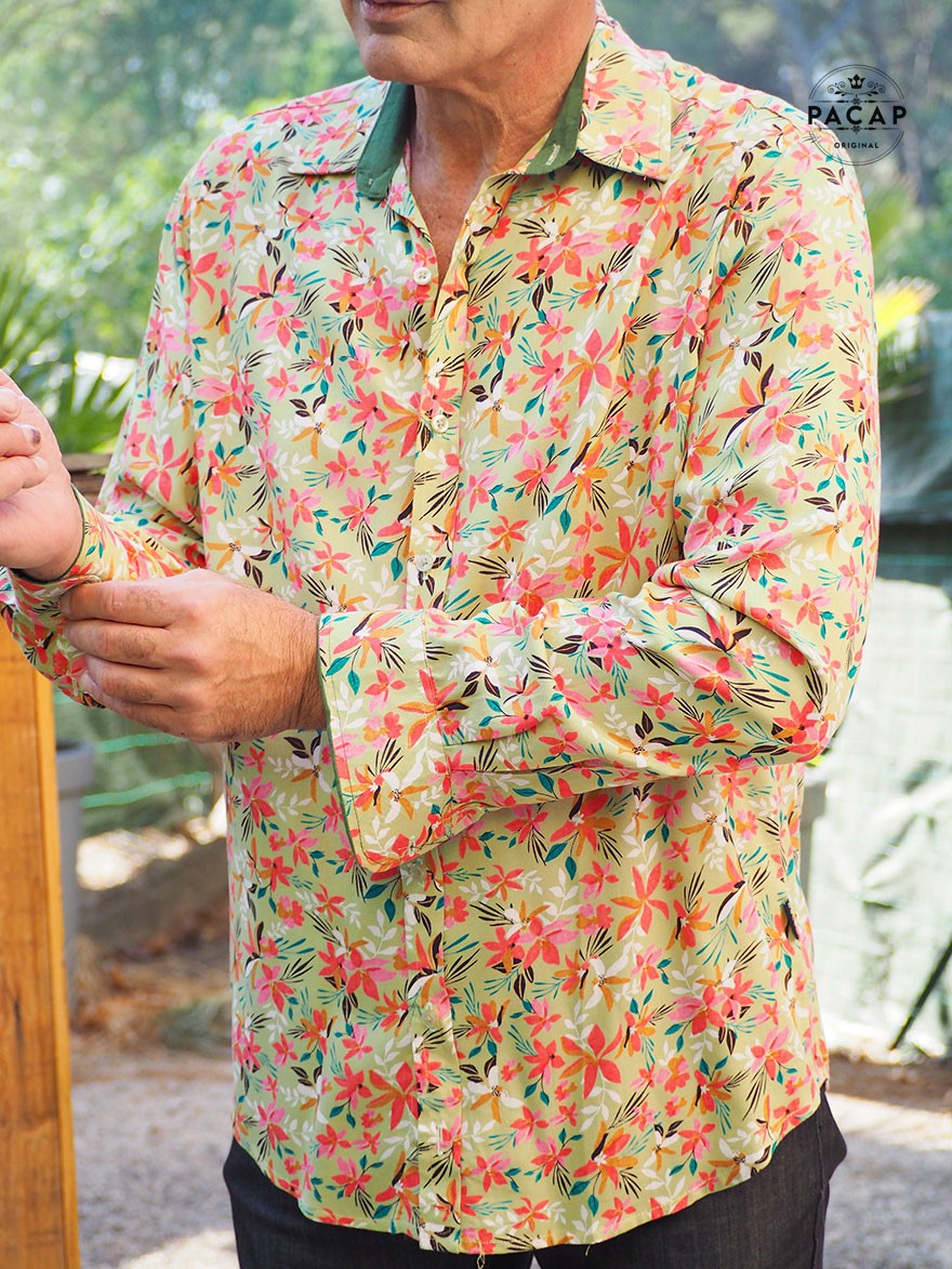 men's long-sleeved flowing green shirt in viscose with mushroom and multicolored flower print
