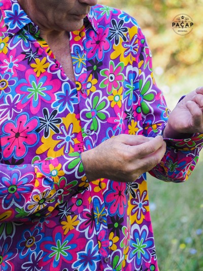 chemise flower power violette, chemise vintage multicolore a fleurs, chemise groovy florale, chemise loud dejantée