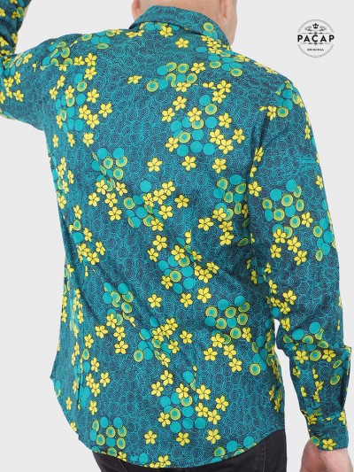 chemise verte pour homme imprimé a fleurs jaunes taille ajustée manche longue poignet boutonnée boutique pas cher