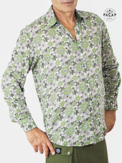 chemise homme verte en coton imprimé fleurs, chemise manche longues imprimée floral col francais boutonnée