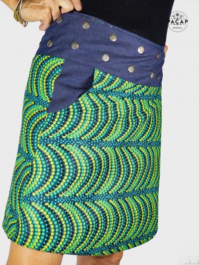 jupe à pois vert, avec poche ceinture jean bleu coupe évasée, taille unique femme, bouton pression