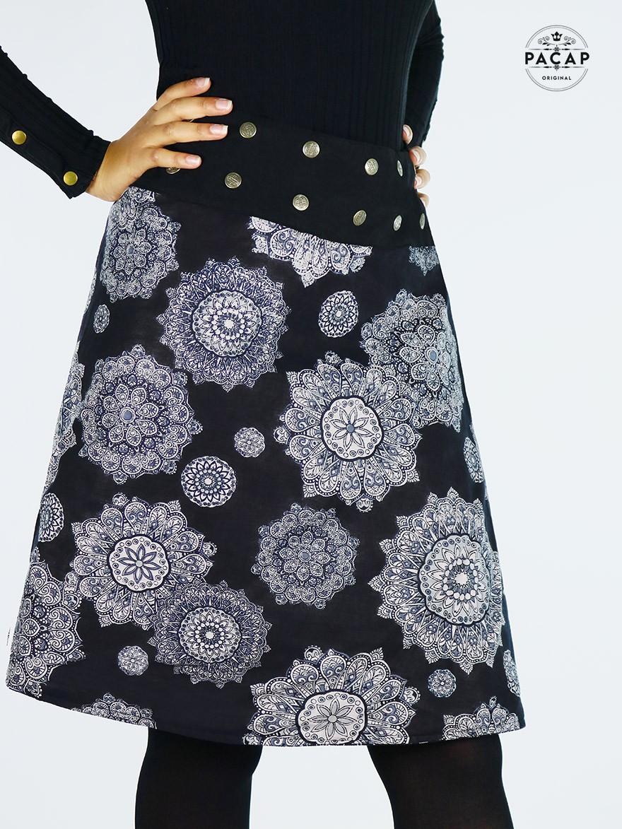 Jupe Courte Amisu - Taille 38/M - Pois Noir Et Blanc - Maille Coton Stretch - Style Crayon