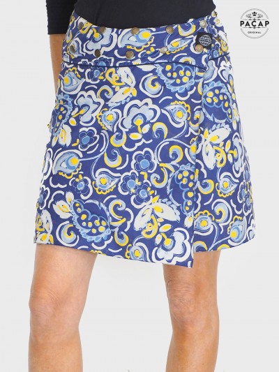 jupe bleue a fleurs, jupe trapèze, jupe femme, jupe coton ,jupe genoux, jupe wrap, jupe fente laterale