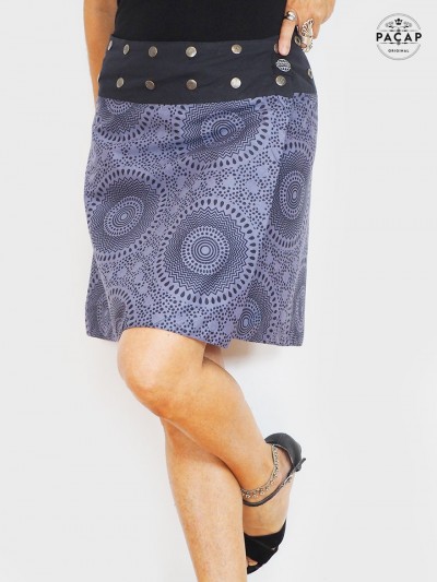 jupe portefeuille à bouton pour femme coupe trapèze en coton bleu imprimé noire ethnique africain mandala mauve