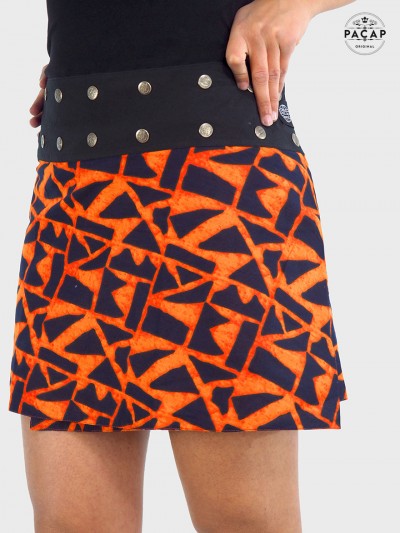 jupe courte motif géometrique orange et noire, jupe pas cher pour femme