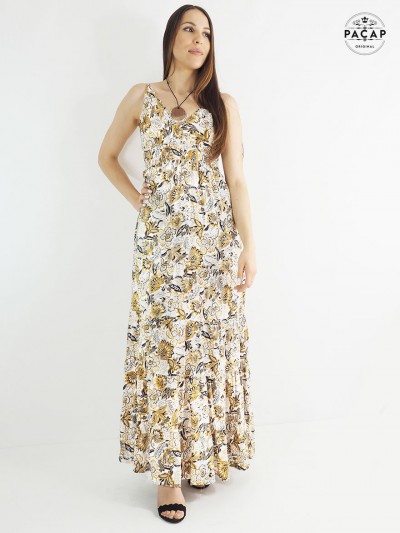 Robe longue blanche, robe paysanne a fleurs, robe d'été femme, robe florale, robe bohème, robe a volant