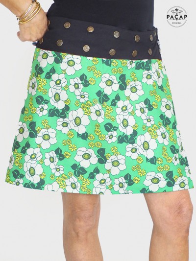 jupe florale vert pomme, jupe a fleurs blanche, jupe évasée pour femme, jupe boutonnée pour femme