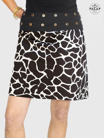 jupe noire et blanche femme, jupe droite boutonnée jupe tache giraffe, jupe imprimé animal savane