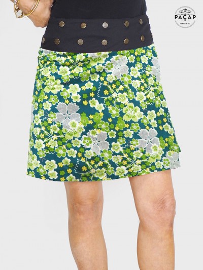 jupe liberty verte, jupe verte a fleurs, jupe bohème, jupe champetre, jupe droite taille haute boutonnée, jupe coton